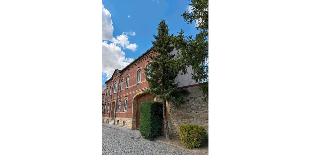 Bauernhaus, Landhaus Bad Sulza - 10 Zimmer, 240 m&sup2;, 259.000&euro; | Angebot:27120299