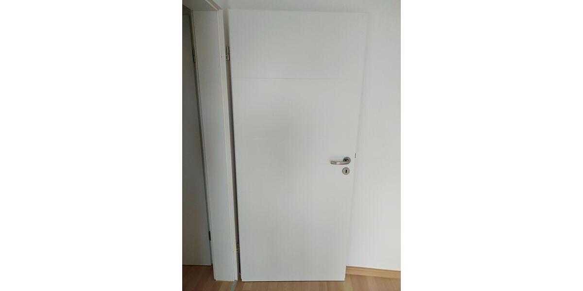 Etagenwohnung Naumburg (Saale) - 4 Zimmer, 70 m&sup2;, 75.000&euro; | Angebot:27413892