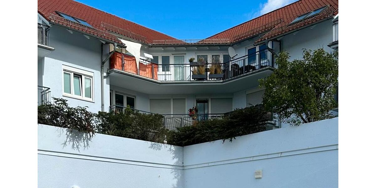 Etagenwohnung Naumburg (Saale) - 2 Zimmer, 61 m&sup2;, 425&euro; | Angebot:26445685