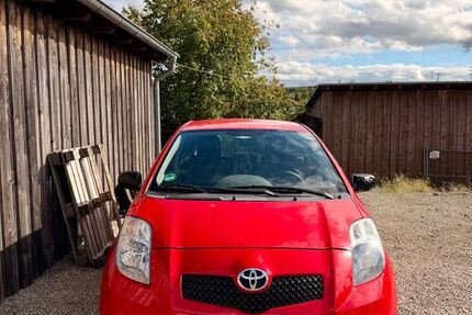 Toyota Yaris 110.000 km 1.350 &euro; Großschwabhausen 99441