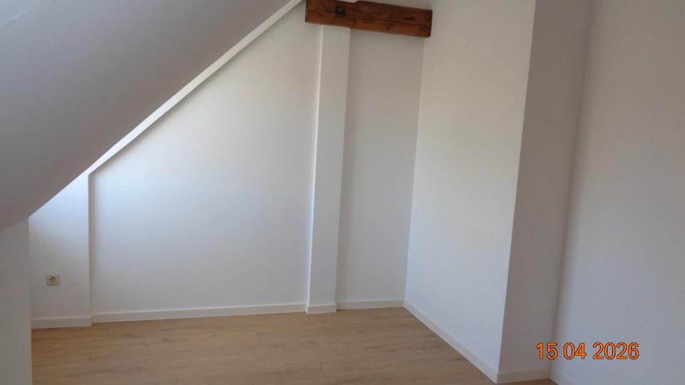 Dachgeschoßwohnung Naumburg (Saale) - 3 Zimmer, 73 m&sup2;, 477&euro; | Angebot:26368420