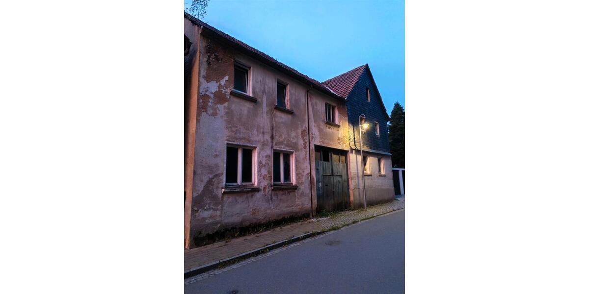 Mehrfamilienhaus, Wohnhaus Bad Klosterlausnitz - 20 Zimmer, 349 m&sup2;, 59.000&euro; | Angebot:27127521