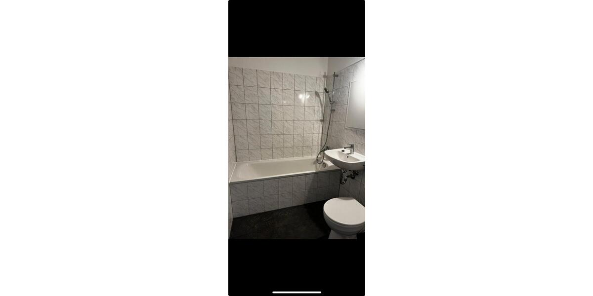 Etagenwohnung Bad Sulza - 3 Zimmer, 73 m&sup2;, 438&euro; | Angebot:26648795