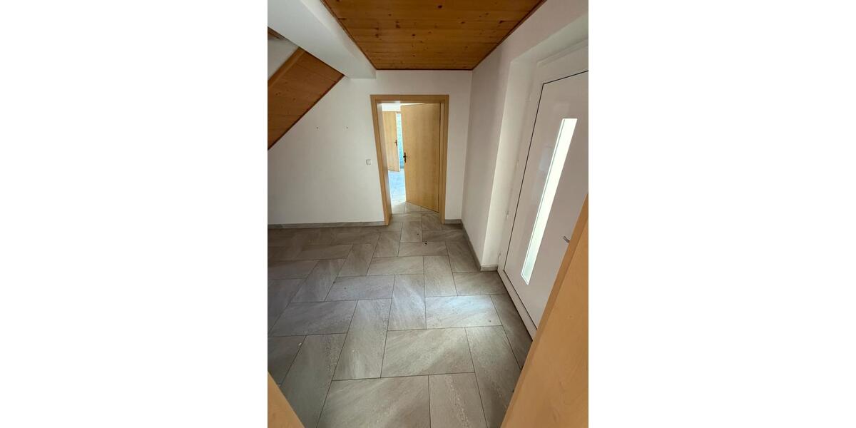 Mehrfamilienhaus, Wohnhaus Rastenberg - 7 Zimmer, 180 m&sup2;, 220.000&euro; | Angebot:26723964