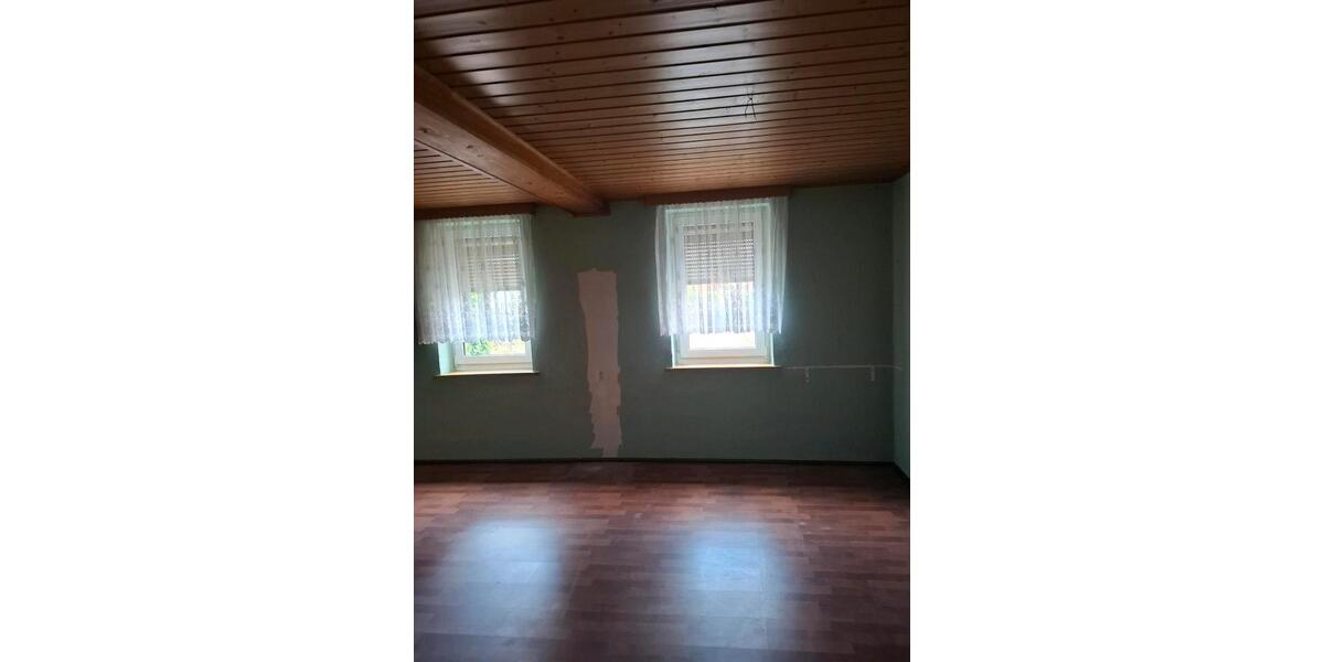 Einfamilienhaus Rudolstadt - 8 Zimmer, 134 m&sup2;, 85.000&euro; | Angebot:27251702