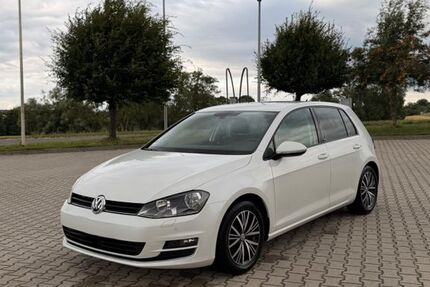 VW Golf 83.000 km 12.300 &euro; Dornburg 07774
