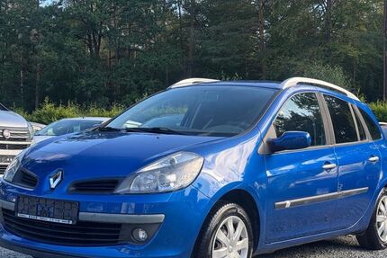 Renault Clio 124.214 km 3.000 &euro; St. Gangloff 07629