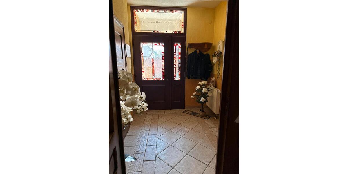 Bauernhaus, Landhaus Bad Sulza - 10 Zimmer, 240 m&sup2;, 259.000&euro; | Angebot:27120299