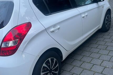 Hyundai i20 185.050 km 2.700 &euro; Naumburg 06618