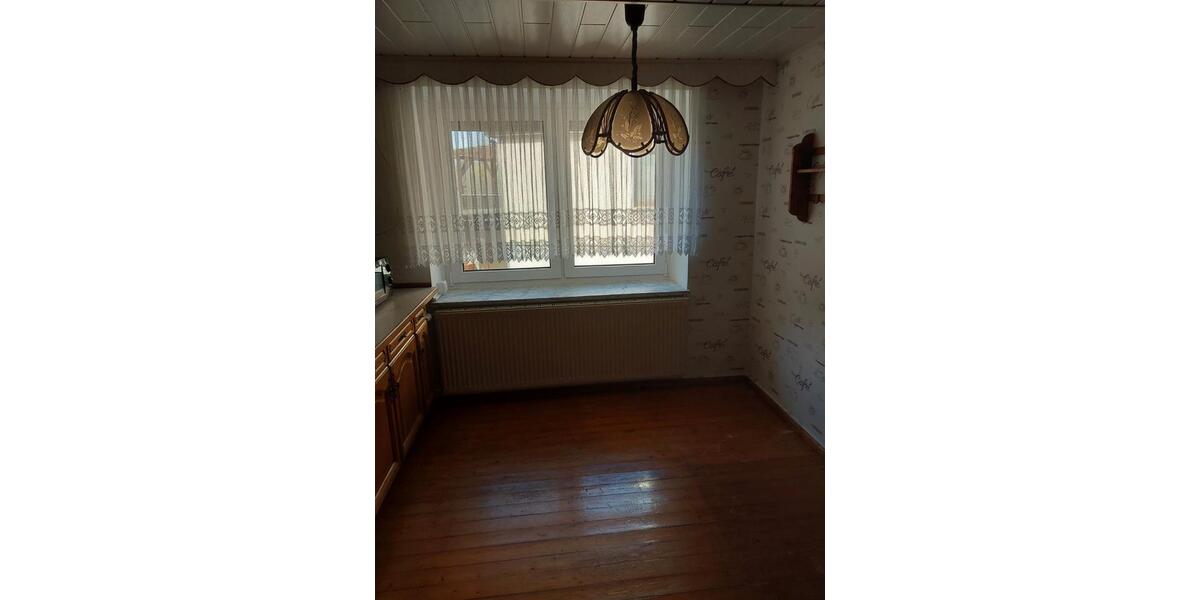 Einfamilienhaus Bad Sulza - 6 Zimmer, 135 m&sup2;, 205.000&euro; | Angebot:27233317
