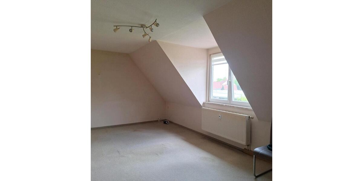 Dachgeschoßwohnung Neustadt an der Orla - 3 Zimmer, 90 m&sup2;, 82.000&euro; | Angebot:26741667