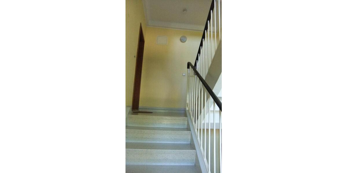 Etagenwohnung Naumburg (Saale) - 3 Zimmer, 58 m&sup2;, 75.000&euro; | Angebot:13872860