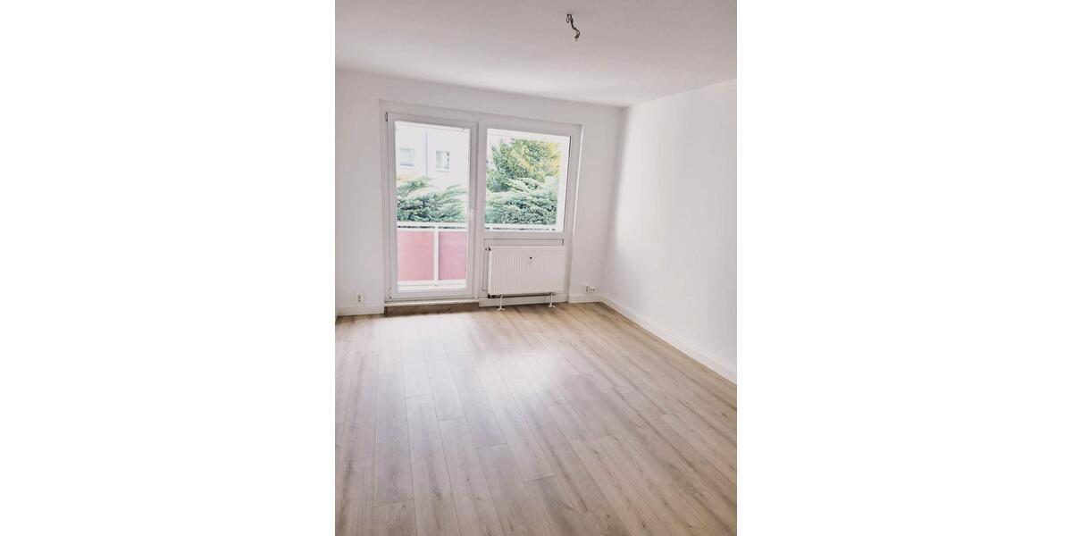 Etagenwohnung Osterfeld - 3 Zimmer, 58 m&sup2;, 345&euro; | Angebot:10859495