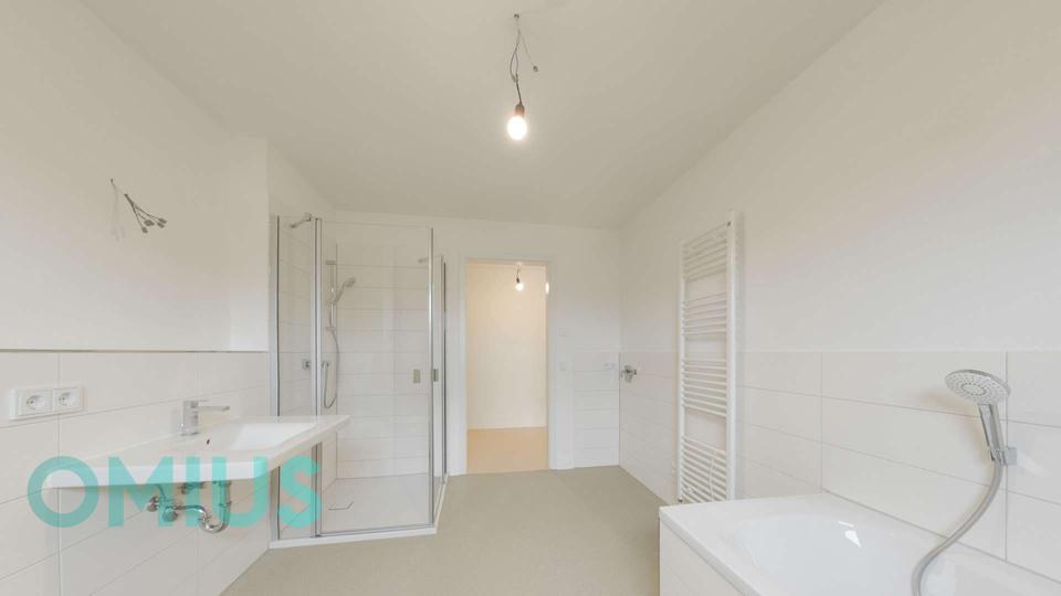 Etagenwohnung Jena - 4 Zimmer, 120 m&sup2;, 1.800&euro; | Angebot:26415392