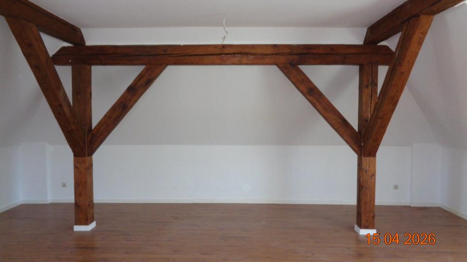 Dachgeschoßwohnung Naumburg (Saale) - 3 Zimmer, 73 m&sup2;, 477&euro; | Angebot:26368420
