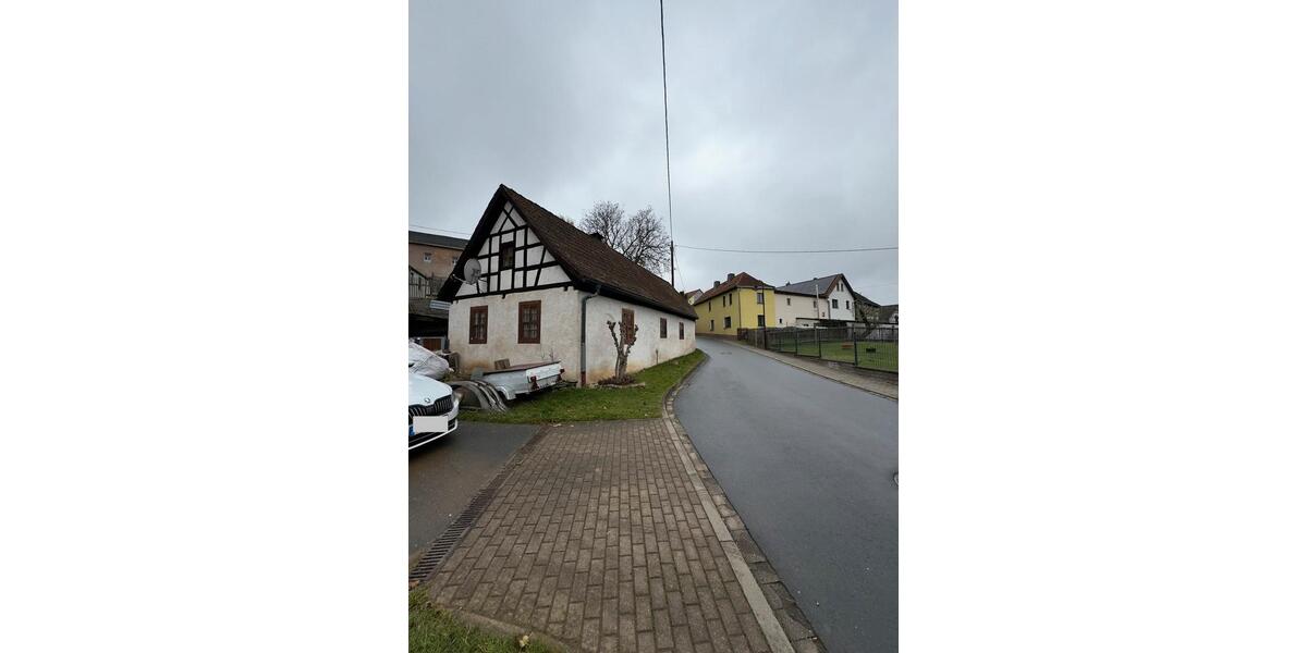 Einfamilienhaus Pößneck - 4 Zimmer, 90 m&sup2;, 49.000&euro; | Angebot:27401514