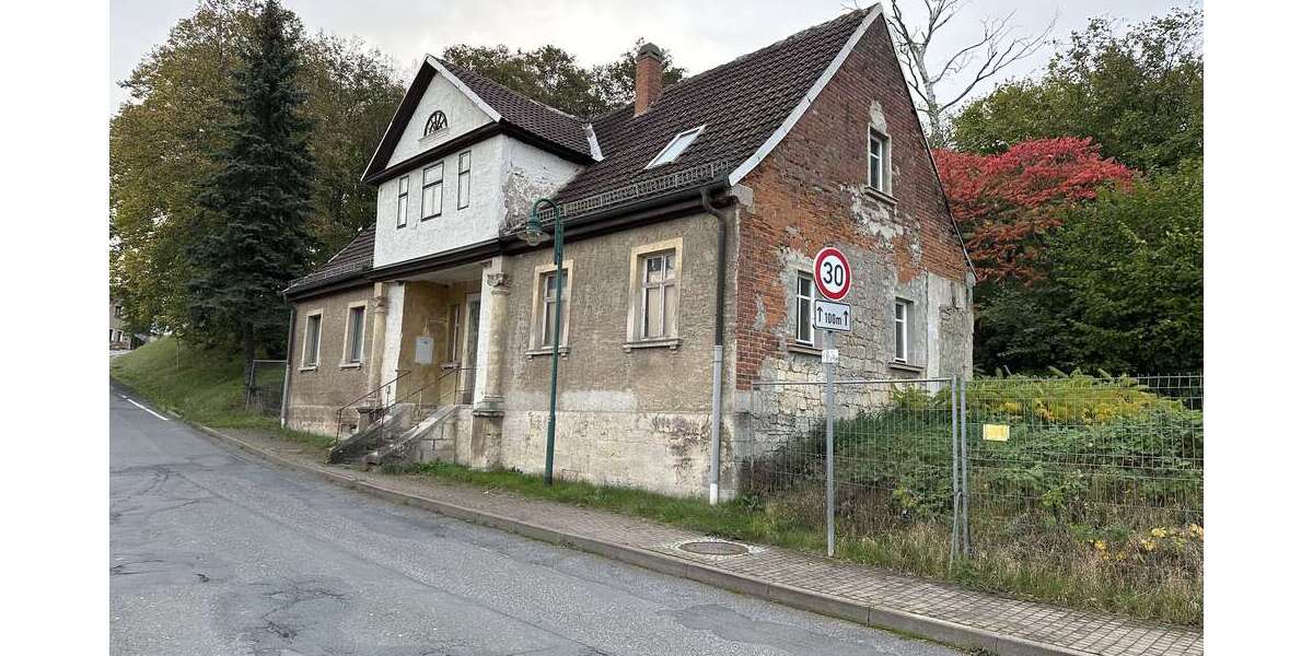 Einfamilienhaus Schmiedehausen - 9 Zimmer, 110 m&sup2;, 50.000&euro; | Angebot:27194590