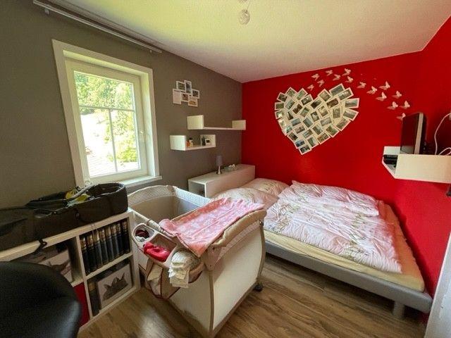 Einfamilienhaus Rudolstadt - 10 Zimmer, 140 m&sup2;, 175.000&euro; | Angebot:26429348