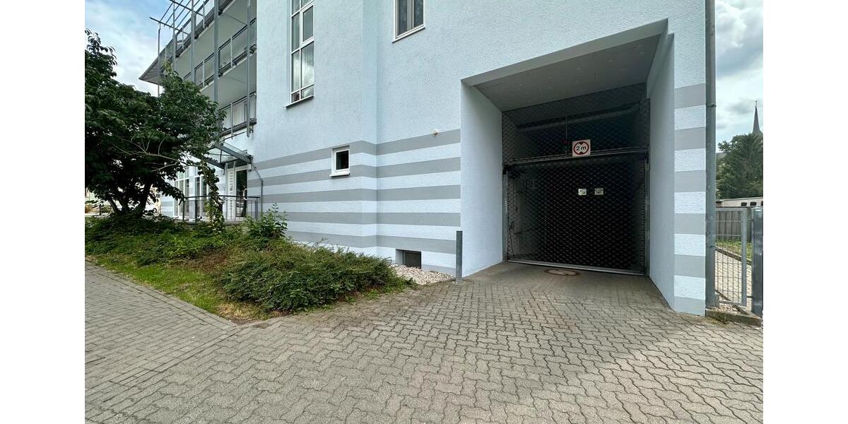 Etagenwohnung Naumburg (Saale) - 2 Zimmer, 61 m&sup2;, 425&euro; | Angebot:26445685