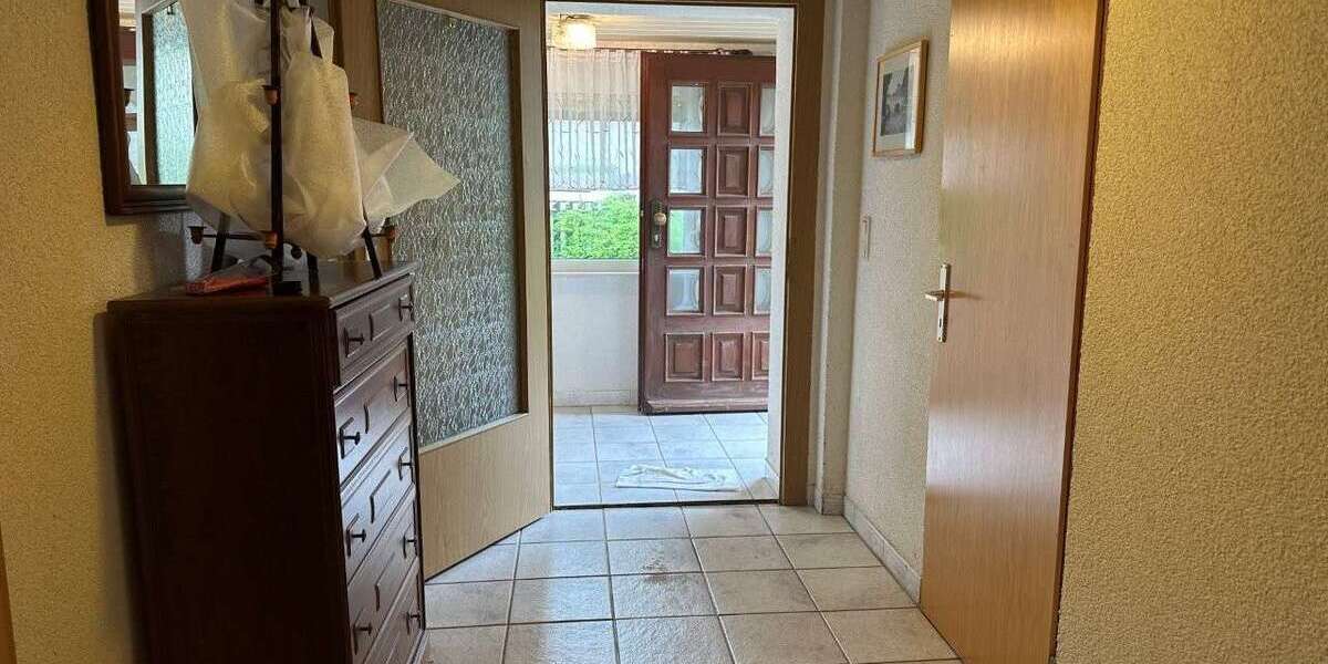 Sofort beziehbares Einfamilienhaus mit Wintergarten in Schöner Wohnlage - Einfamilienhaus Oppurg | Angebot:27301721
