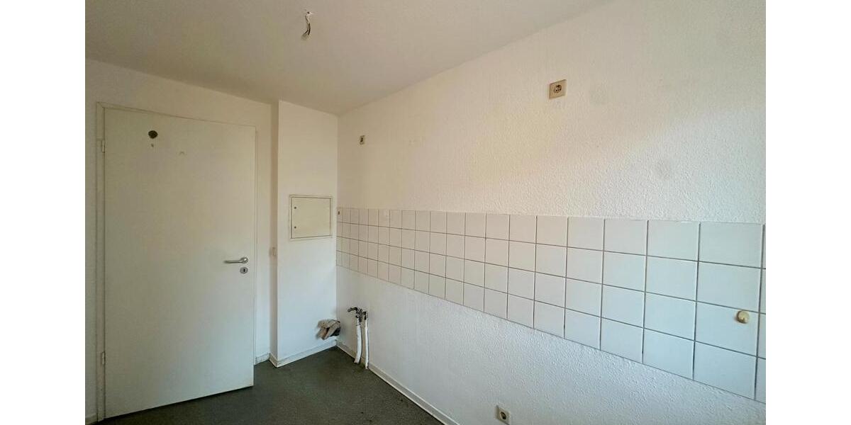 Etagenwohnung Naumburg (Saale) - 2 Zimmer, 61 m&sup2;, 425&euro; | Angebot:26445685