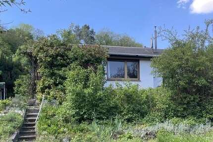 günstiges Wochenendhaus inkl. Grundstück in ruhiger u. sonniger Lage - Haus Rudolstadt | Angebot:27438671