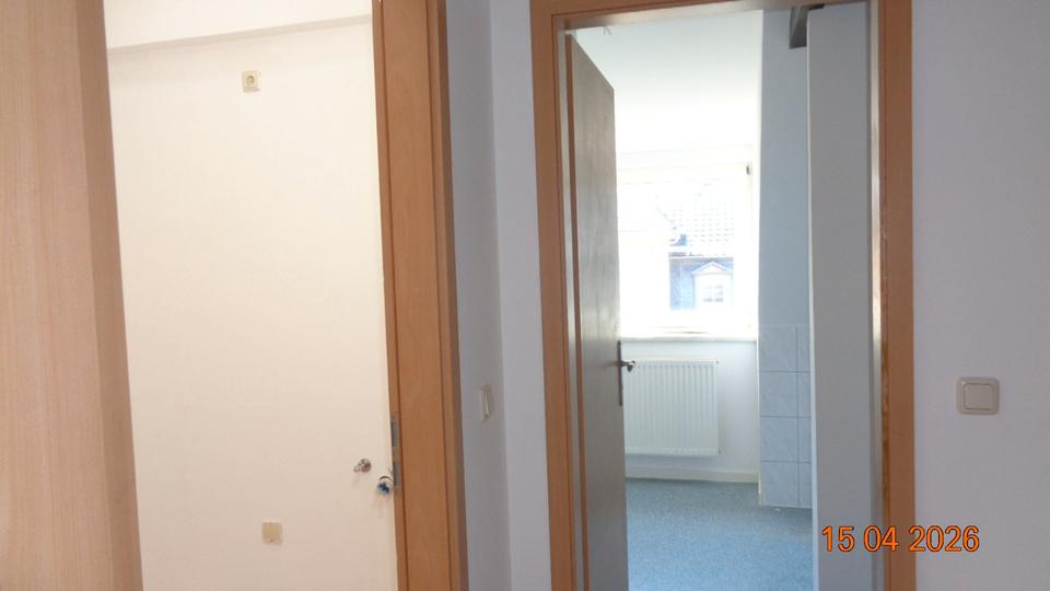 Dachgeschoßwohnung Naumburg (Saale) - 3 Zimmer, 73 m&sup2;, 477&euro; | Angebot:26368420
