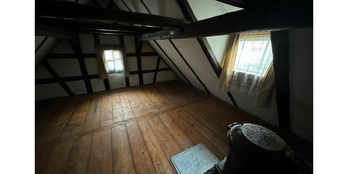 Einfamilienhaus Pößneck - 4 Zimmer, 90 m&sup2;, 49.000&euro; | Angebot:27401514
