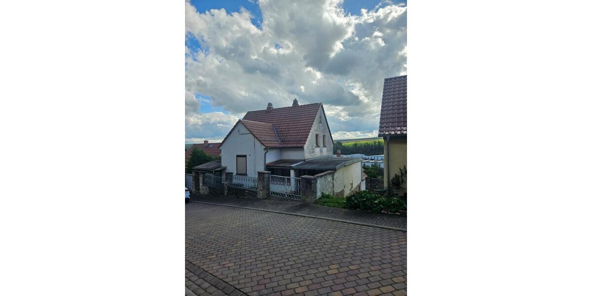 Einfamilienhaus Bad Sulza - 4 Zimmer, 120 m&sup2;, 210.000&euro; | Angebot:27482546