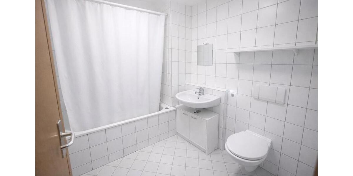 Etagenwohnung Pößneck - 3 Zimmer, 65 m&sup2;, 470&euro; | Angebot:24876934