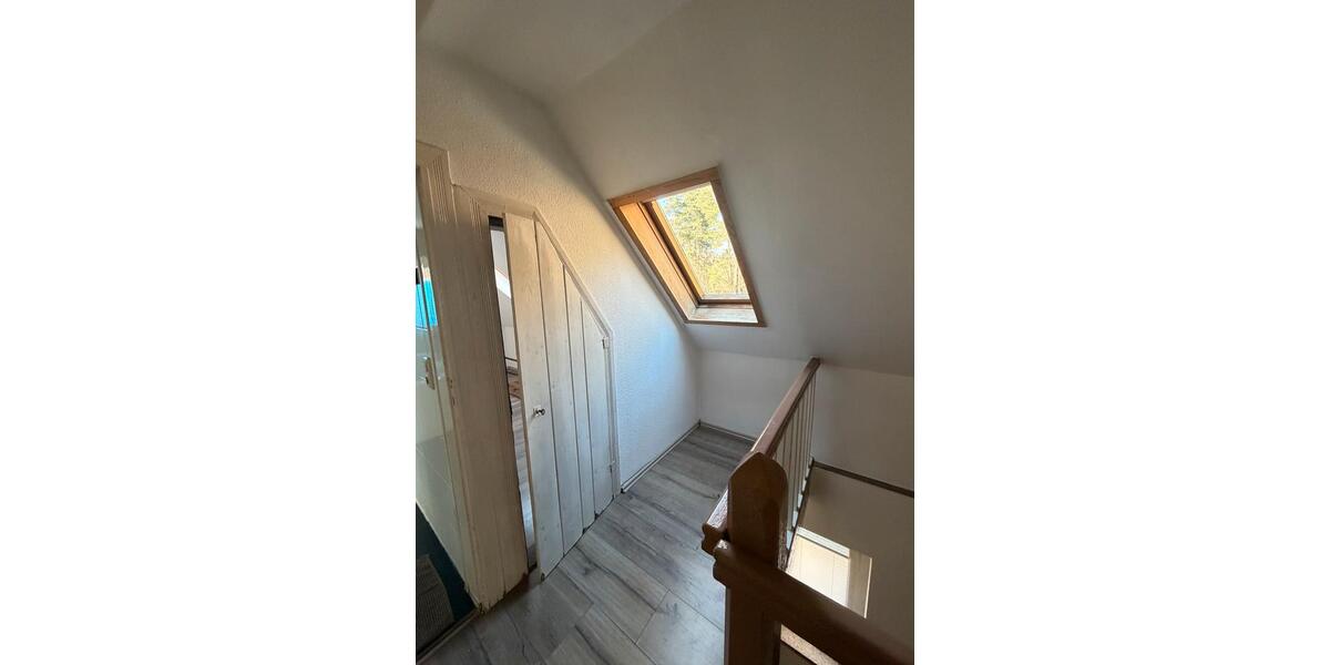 Einfamilienhaus Bad Klosterlausnitz - 5 Zimmer, 130 m&sup2;, 289.000&euro; | Angebot:27427828