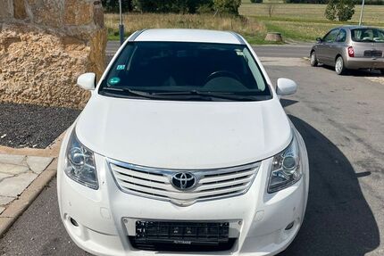 Toyota Avensis 381.000 km 1.700 &euro; Vollersroda 99438