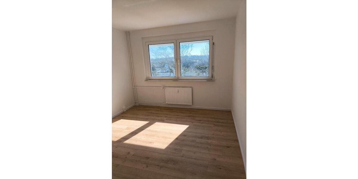 Etagenwohnung Naumburg (Saale) - 2 Zimmer, 48 m&sup2;, 63.000&euro; | Angebot:26993754