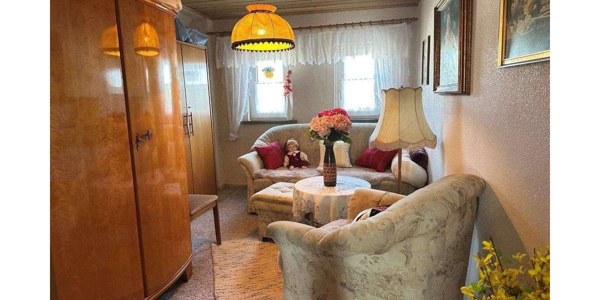 Massives Einfamilienreihenhaus - Reihenhaus Pößneck | Angebot:27223156