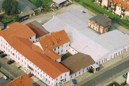 Wohn- und Geschäftshaus mit 6 Geschäftseinheiten und 28 Apartments - Haus Eisenberg | Angebot:22127594