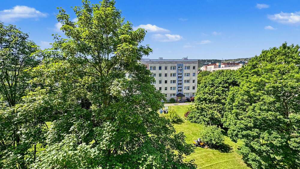 Etagenwohnung Jena Lobeda-Altstadt - 3 Zimmer, 59 m&sup2;, 109.000&euro; | Angebot:26895030