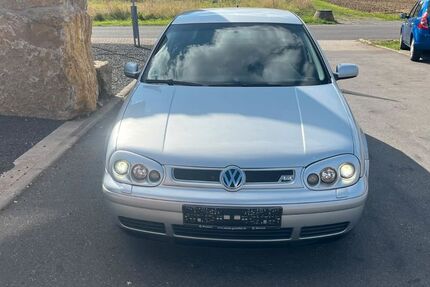VW Golf 282.000 km 1.400 &euro; Vollersroda 99438