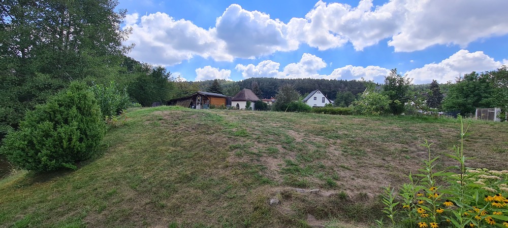 Doppelhaushälfte mit sehr großem Randgrundstück nahe Jena - Doppelhaushälfte Stadtroda | Angebot:14517877
