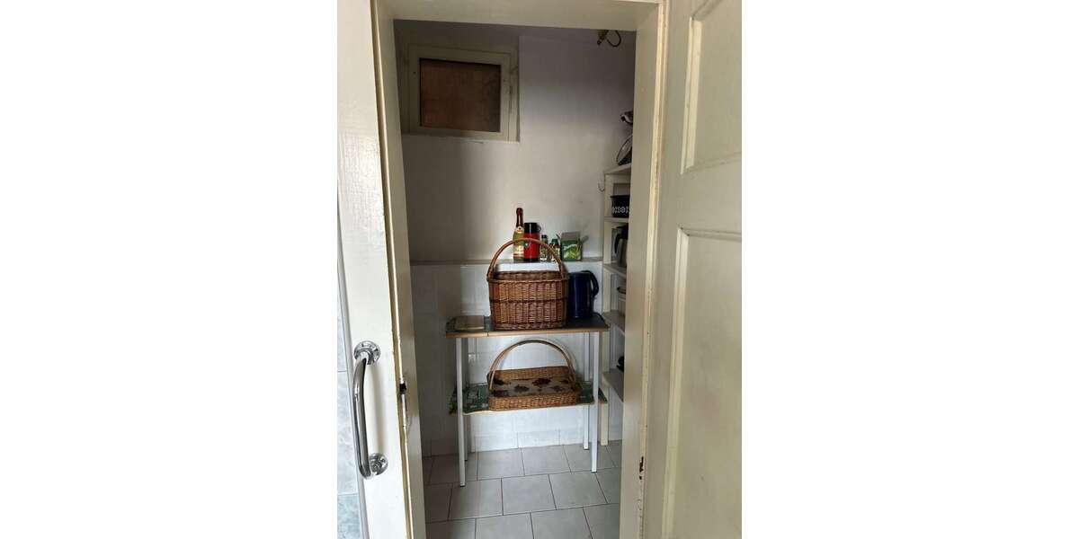 Geräumiges 1-2 Fam-Haus zum wohnen und ausbauen - Einfamilienhaus Hammerstedt | Angebot:27284543