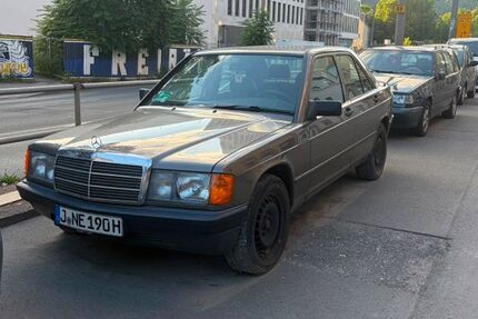 Mercedes-Benz 190 130.000 km 4.599 &euro; Jena 07743