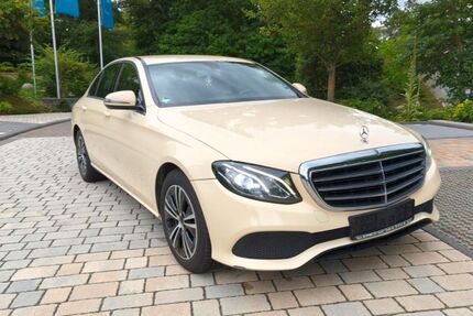 Mercedes-Benz E 200 408.971 km 7.850 &euro; St. Gangloff 07629
