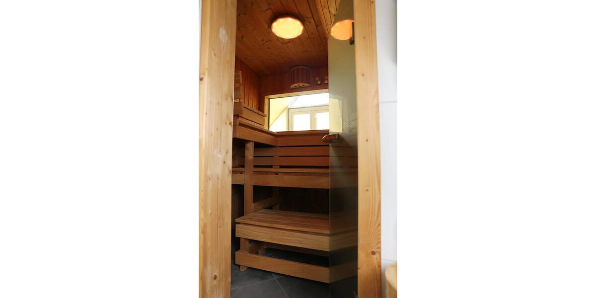 Reihenhaus Apolda - 9 Zimmer, 200 m&sup2;, 800.000&euro; | Angebot:22986914