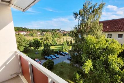 Wohnung Osterfeld - 3 Zimmer, 58 m&sup2;, 345&euro; | Angebot:10859495