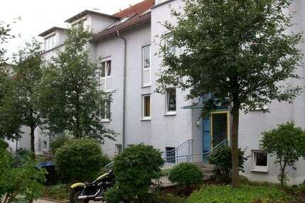 Wohnung Naumburg (Saale) - 2 Zimmer, 61 m&sup2;, 411&euro; | Angebot:27347787