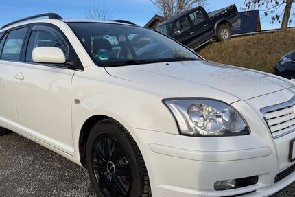 Toyota Avensis 145.000 km 6.800 &euro; Weimar 99423