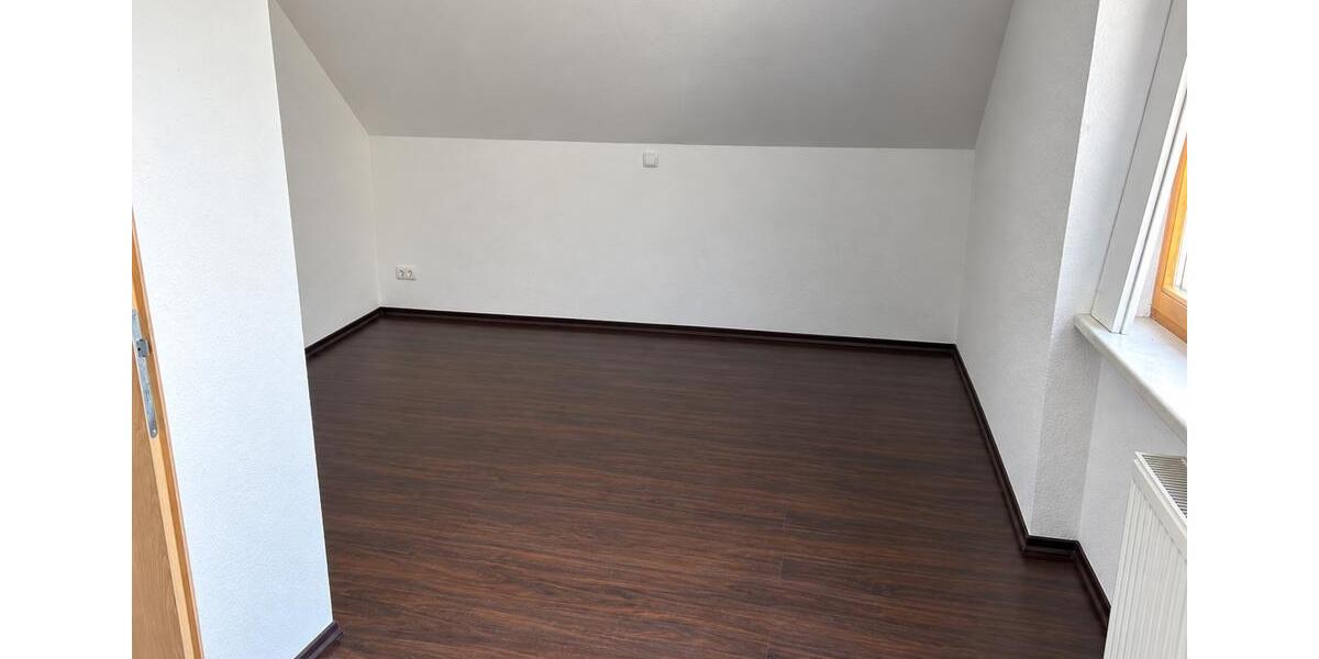 Einfamilienhaus Bad Sulza - 4 Zimmer, 120 m&sup2;, 210.000&euro; | Angebot:27482546