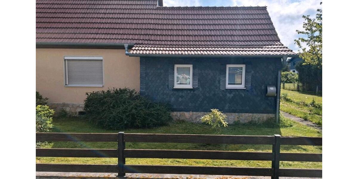Doppelhaushälfte Rudolstadt - 5 Zimmer, 110 m&sup2;, 180.000&euro; | Angebot:26889013