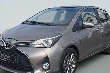 Toyota Yaris 13.810 km 9.890 &euro; Blankenhain 99444