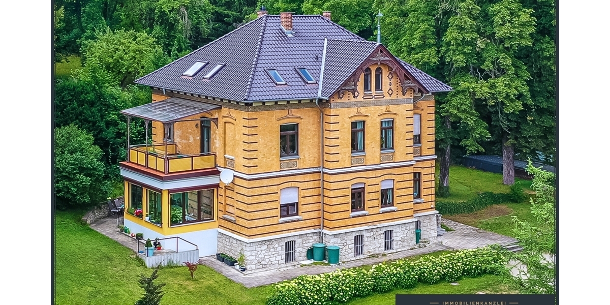 Attraktives Wohn- und Geschäftshaus im Herzen von Pößneck – flexibel nutzbar und repräsentativ - Wohn- & Geschäftshaus Pößneck | Angebot:25857006
