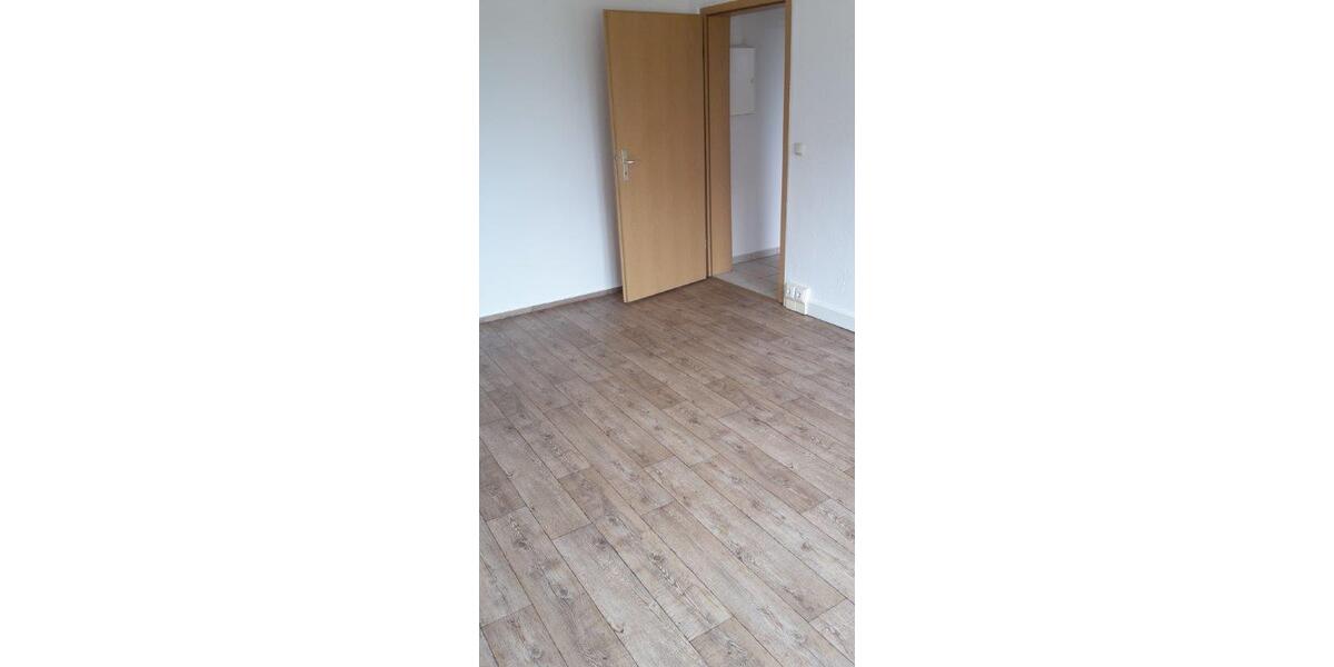 Etagenwohnung Ranis - 1 Zimmer, 35 m&sup2;, 200&euro; | Angebot:24690406